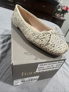 Franco Sarto Women's Beige Woven Ballet Flat size 9 medium
